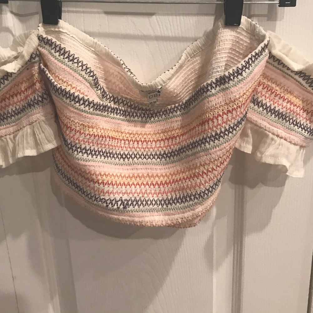 Tobi rouched sleeve crop top